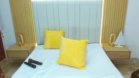 Sara online show from December 14, 12:22 pm