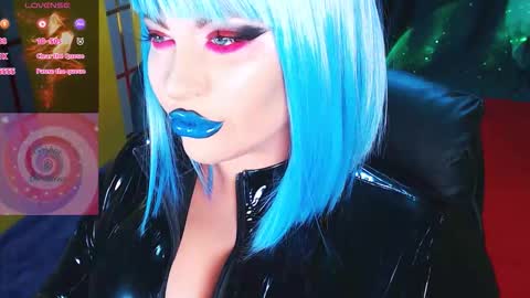 Roxy online show from November 8, 2:42 pm