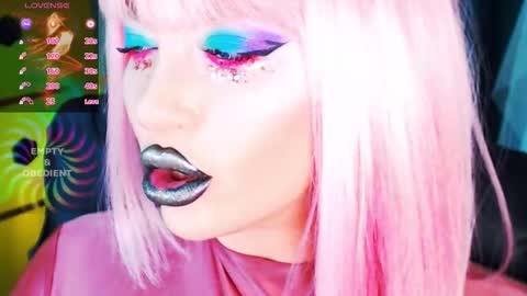 Roxy online show from September 19, 2:54 pm