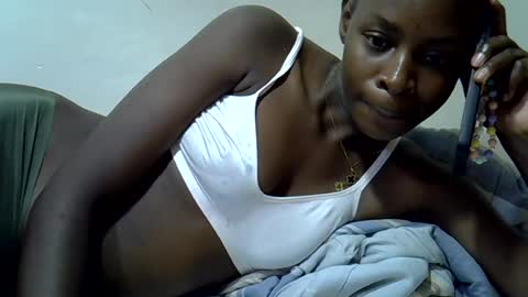 creamy_pussie online show from July 13, 7:28 pm