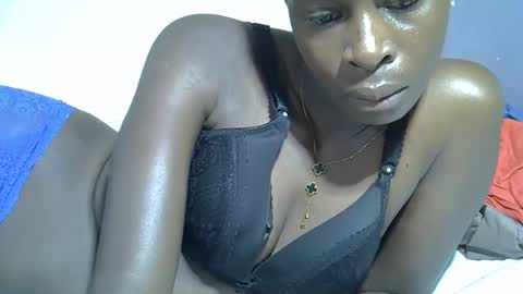 creamy_pussie online show from March 16, 10:08 am