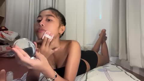 mika online show from November 11, 7:43 am