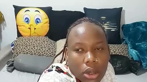 creamyhub online show from September 22, 11:58 am