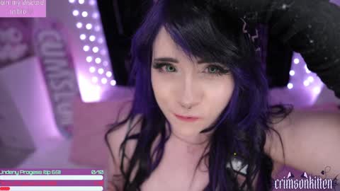 Crimson Kitten online show from February 21, 5:10 am