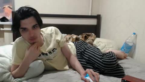 JOIN IN A FAN CLUB AND YOU WILL HAVE 90 OF MY PHOTOVIDEO    FREE FANSLY -  online show from January 19, 1:04 am