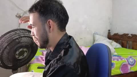 cris_simons online show from January 4, 3:18 am