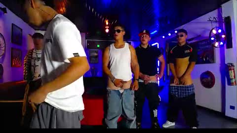 crismens online show from January 10, 8:14 pm