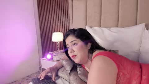 criss  spiicy online show from March 15, 6:22 pm