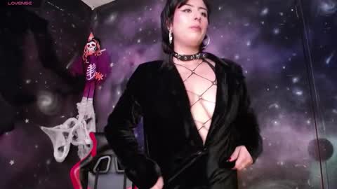 Snapshot of cristaldeleons chatting on October 21, 8:12 pm Cristal de Leon online show from October 21, 8:12 pm