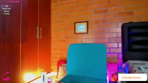 Cristal  online show from November 27, 1:02 am