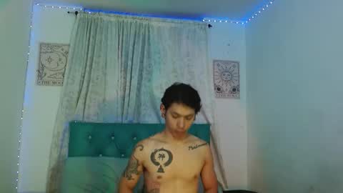 Cristel Taylor online show from December 16, 2:30 am