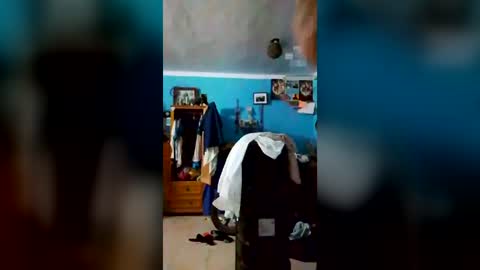 cristian15092000 online show from June 22, 5:15 am