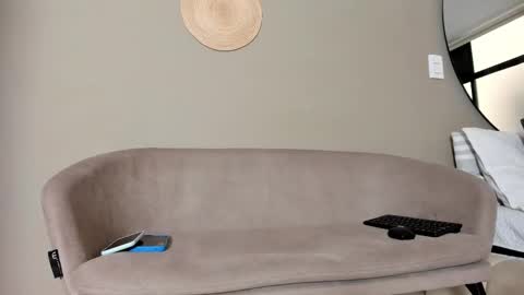 Cristian  online show from February 9, 9:06 pm