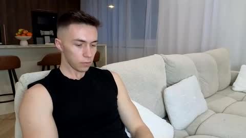 CristianoHailey online show from March 7, 4:55 pm