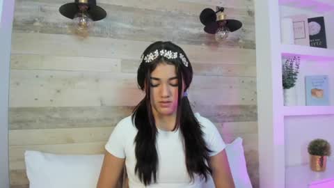C R I S T I N online show from June 12, 3:16 am