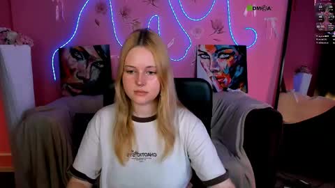 Christin online show from May 21, 12:44 pm