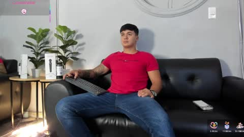 Cristopher online show from June 3, 2:33 pm