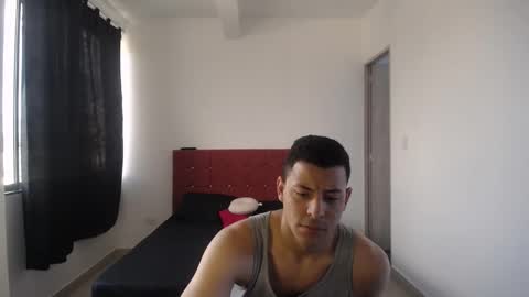 crisyoha4020 online show from November 17, 8:22 pm