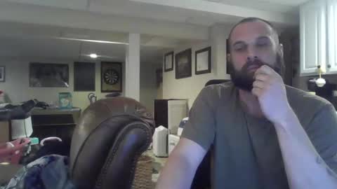 billybasement online show from November 19, 2:11 am