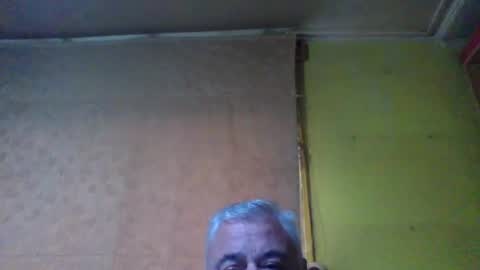 crmperez online show from July 14, 6:35 pm