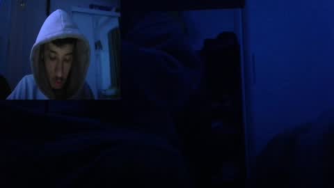 cruzxx69 online show from May 11, 2:07 am