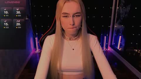 crybambi online show from May 14, 9:07 am