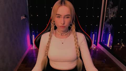 crybambi online show from April 24, 10:39 am