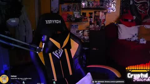 CryptidTwink online show from June 9, 5:51 am
