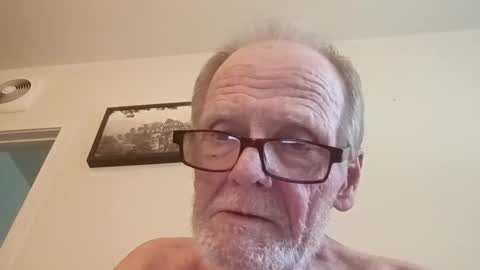 cryptologist630129 online show from May 25, 8:26 pm