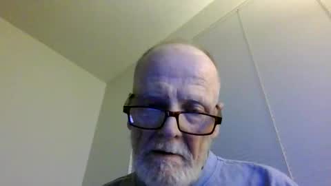 cryptologist630129 online show from January 6, 6:28 am