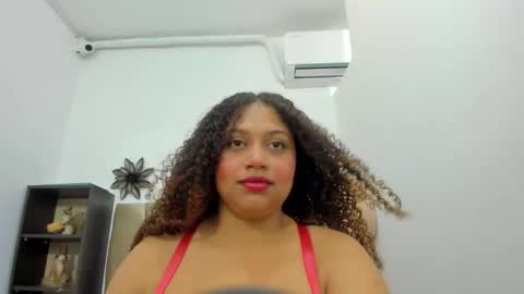 Snapshot of crystal_butterfly1 chatting on February 16, 2:43 pm crystal_butterfly1 online show from February 16, 2:43 pm