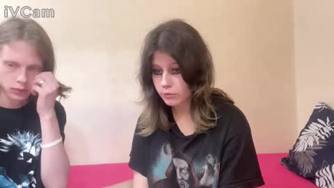 Crystal and Marcl online show from November 27, 10:56 am