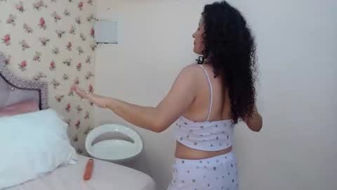 Milf Latina online show from March 5, 2:26 pm