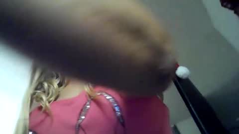 crystalbarbie214 online show from December 18, 9:59 am