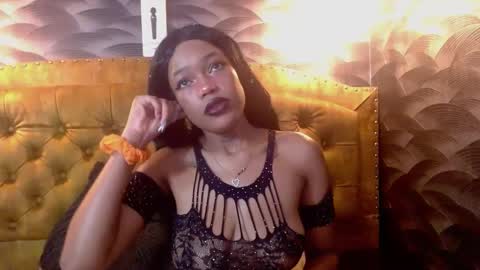 Snapshot of crystalbrooke3x chatting on October 14, 9:29 pm Crystal online show from October 14, 9:29 pm