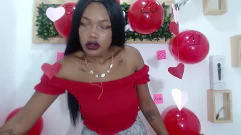 Snapshot of crystalbrooke3x chatting on February 14, 10:14 pm Crystal online show from February 14, 10:14 pm