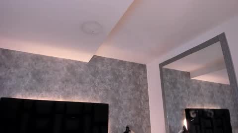 Crystal online show from September 16, 6:11 pm