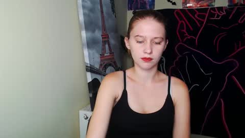 Stella online show from October 2, 12:26 pm