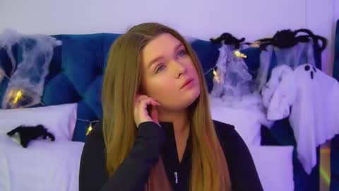 Crystal online show from November 1, 8:24 am