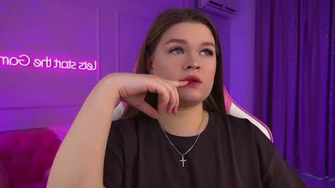 Crystal online show from March 1, 6:28 am