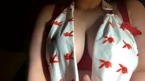 crystalyn777 online show from December 15, 5:47 am