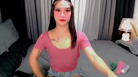 bea takashi  online show from October 26, 1:45 pm