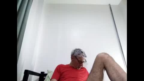 Snapshot of cucaio18 chatting on February 27, 10:11 am BIG UNCUT HARD COCK online show from February 27, 10:11 am