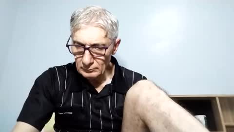 Snapshot of cucaio18 chatting on September 10, 2:34 am BIG UNCUT HARD COCK online show from September 10, 2:34 am