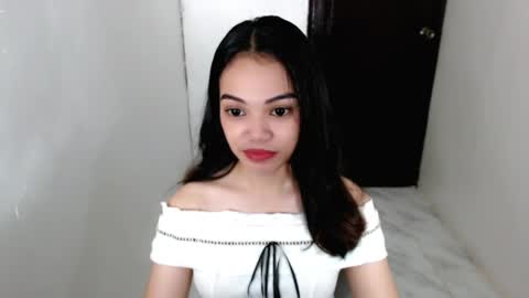 cuddlepunk_bubble online show from May 13, 6:17 pm