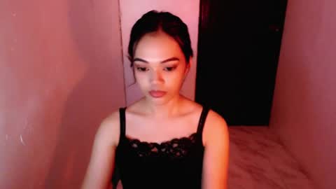cuddlepunk_bubble online show from May 22, 5:53 pm