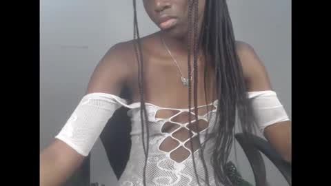 sophie online show from September 17, 8:29 am