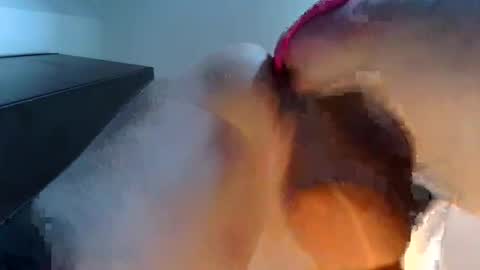 Snapshot of cum_gun_19 chatting on September 20, 8:06 am cum gun online show from September 20, 8:06 am