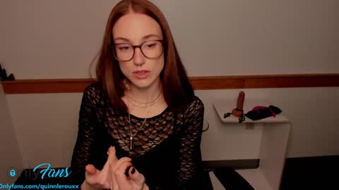 Quinn online show from December 18, 1:05 am