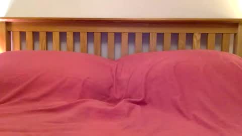 cumonherguys online show from November 18, 2:53 pm